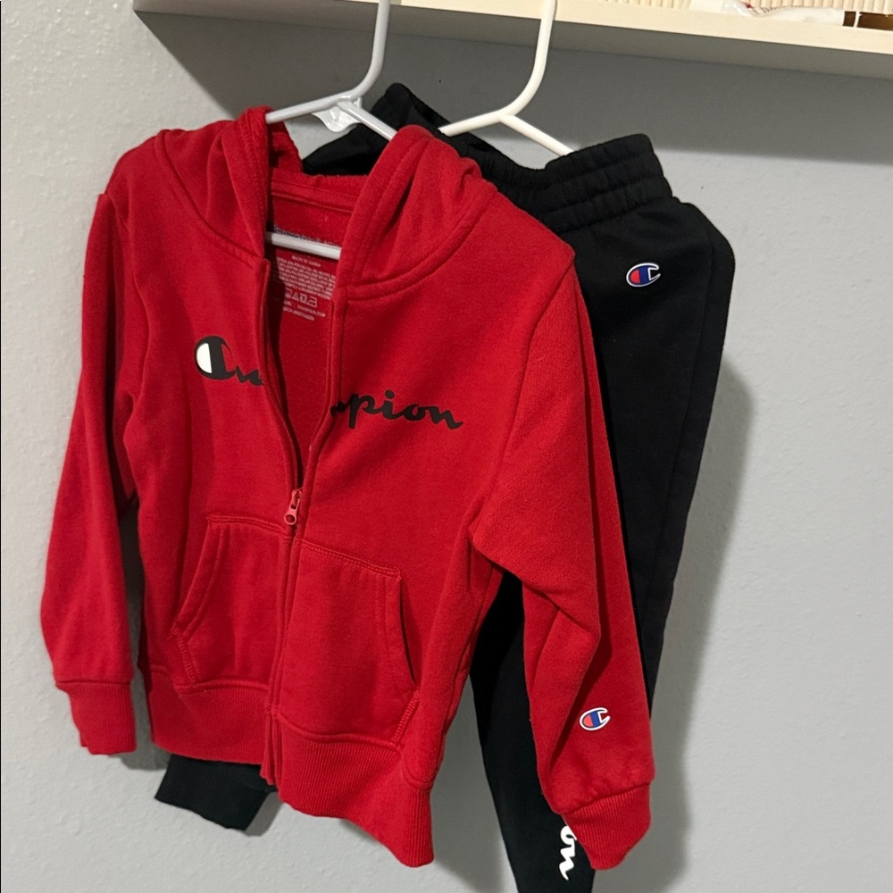 Champion Kids Bold Red Hoodie like new condition